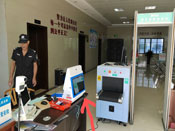 余姚市人民法院低塘法院分院，上線訪客機（支持多證件識別+人證核驗+活體檢測）